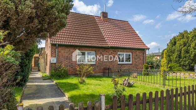 Doppelhaushälfte zum Kauf 196.500 € 5 Zimmer 110 m² 990 m² Grundstück Nord / Eiserne Hand Wismar 23970
