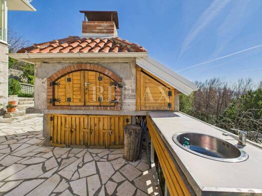 Einfamilienhaus zum Kauf 850.000 € 7 Zimmer 145 m² Dramalj, Crikvenica Crikvenica 51260