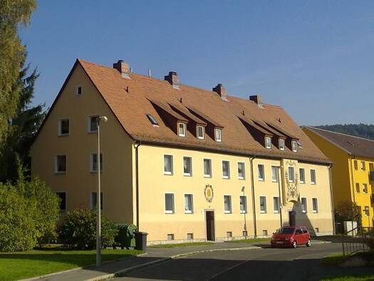 Wohnung zur Miete 405 € 1,5 Zimmer 52 m² Am Kalmusrangen 2 b Neustadt Neustadt b.Coburg 96465