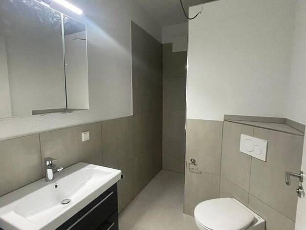 Wohnung zur Miete 795 € 2 Zimmer 66 m² EG Hauptstraße 44 Drebber 49457