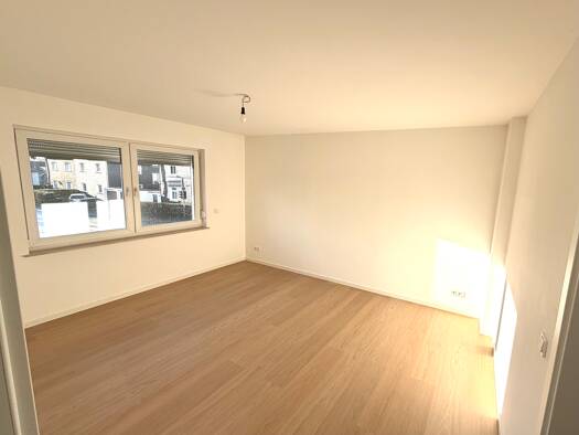 Wohnung zur Miete 650 € 2 Zimmer 55,1 m² Geschoss 1/3 frei ab sofort Klausener Straße 12 Lüttringhausen Remscheid 42899