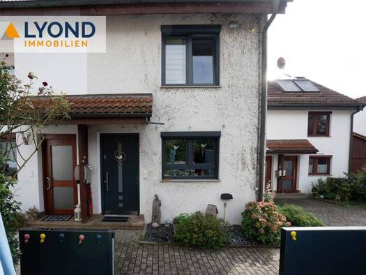 Reihenmittelhaus zum Kauf 641.500 € 5,5 Zimmer 108 m² 211 m² Grundstück frei ab sofort Nellingen Ostfildern / Nellingen 73760