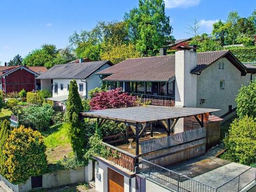 Einfamilienhaus zum Kauf 330.000 € 11 Zimmer 251 m² 742 m² Grundstück Pfarrkirchen 84347