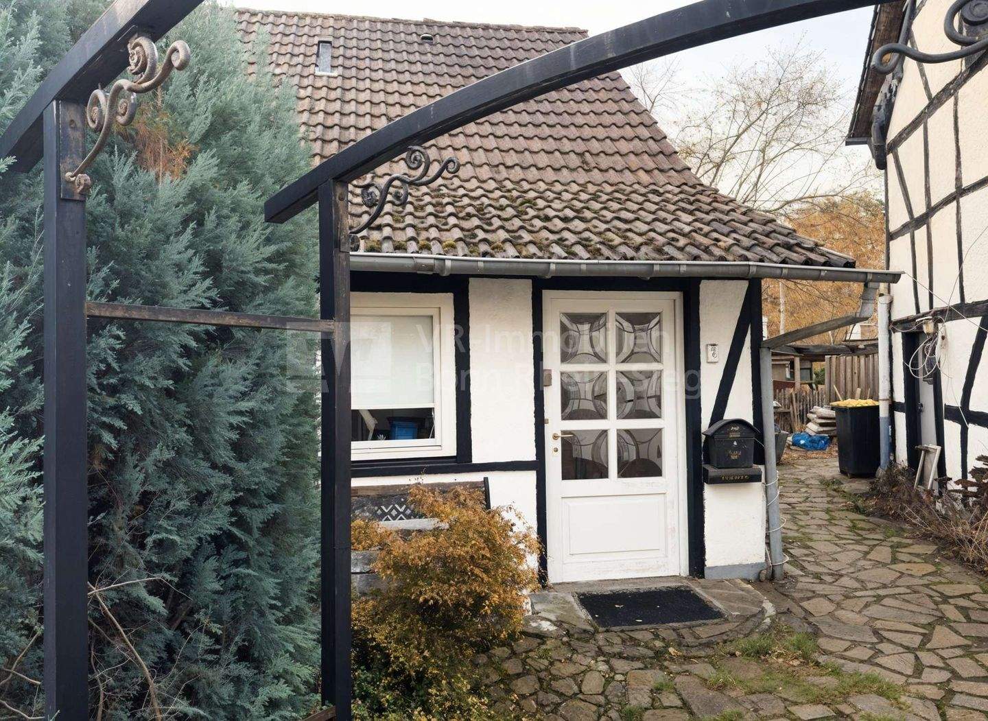 Immobilie in Lohmar - Charmantes Fachwerkhaus aus dem 19. Jahrhundert - Bild 0