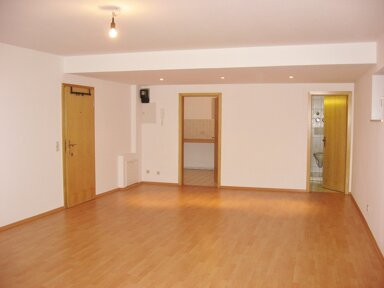 Wohnung zum Kauf 49.000 € 2 Zimmer 76 m² EG Griesbach Bad Griesbach im Rottal / Bad Griesbach 94086