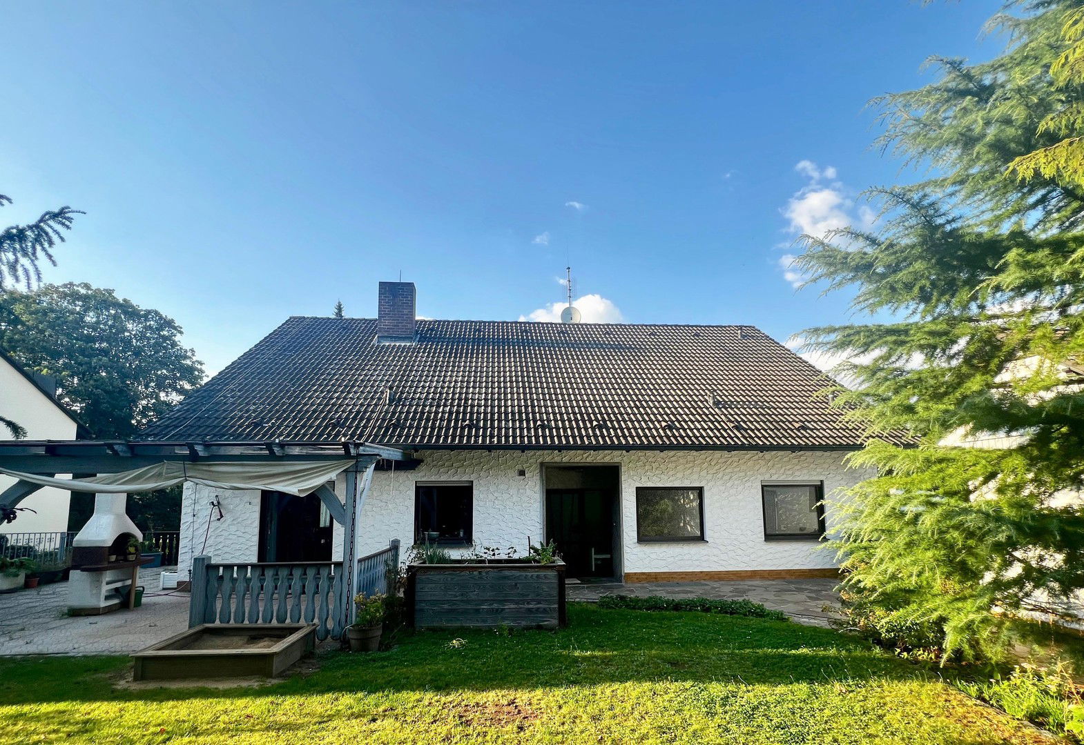 Einfamilienhaus zum Kauf provisionsfrei 790.000 € 7 Zimmer 233 m²<br/>Wohnfläche 720 m²<br/>Grundstück Wolkersdorf Schwabach 91126