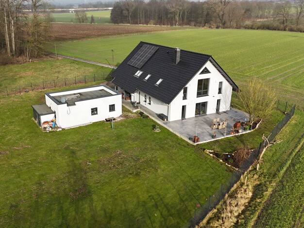 Einfamilienhaus zum Kauf 998.000 € 7 Zimmer 302,2 m² 2.488 m² Grundstück Drantum Melle 49324