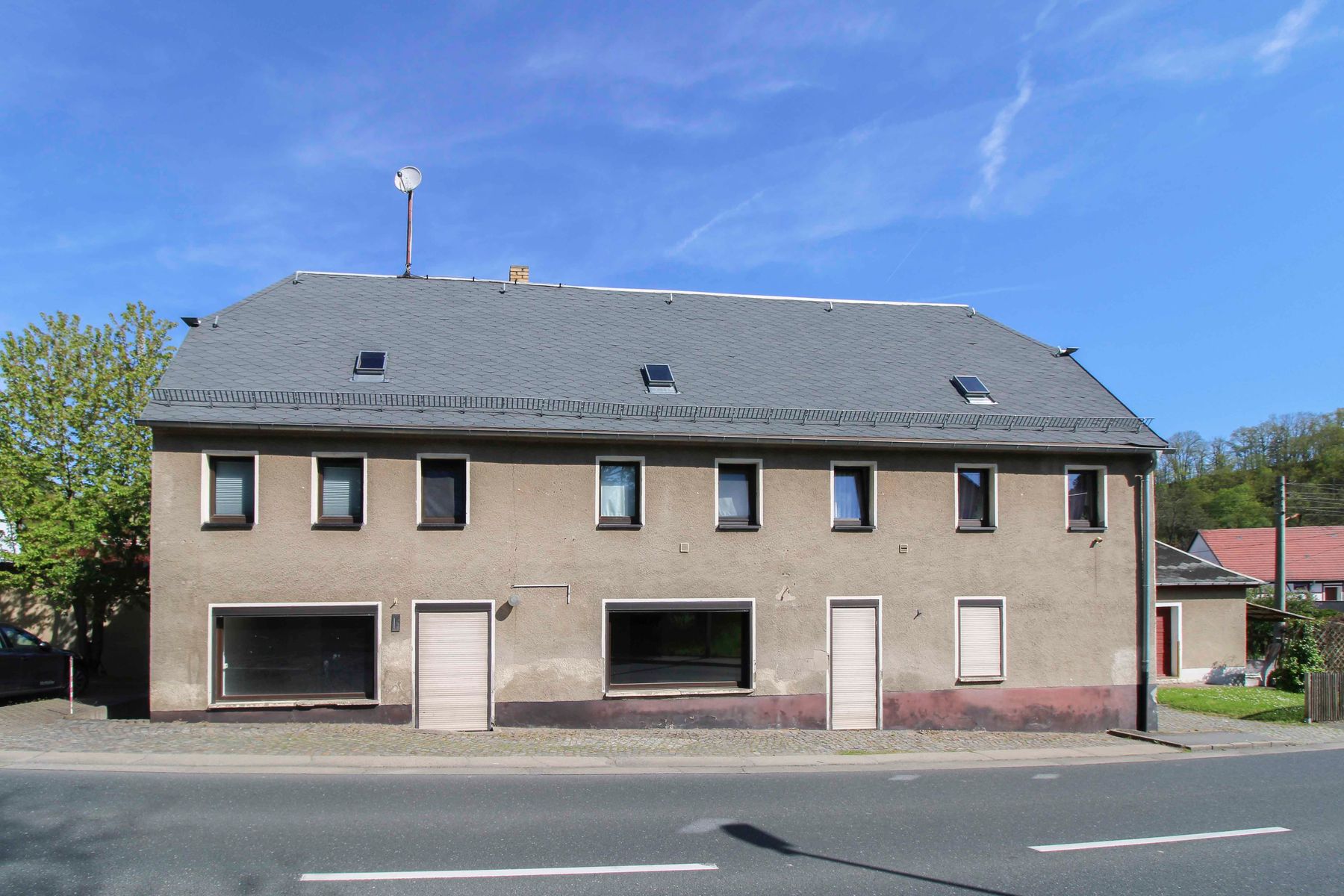 Mehrfamilienhaus zum Kauf 149.000 € 5 Zimmer 100,3 m²<br/>Wohnfläche 570,3 m²<br/>Grundstück Wilsdruff Wilsdruff 01723