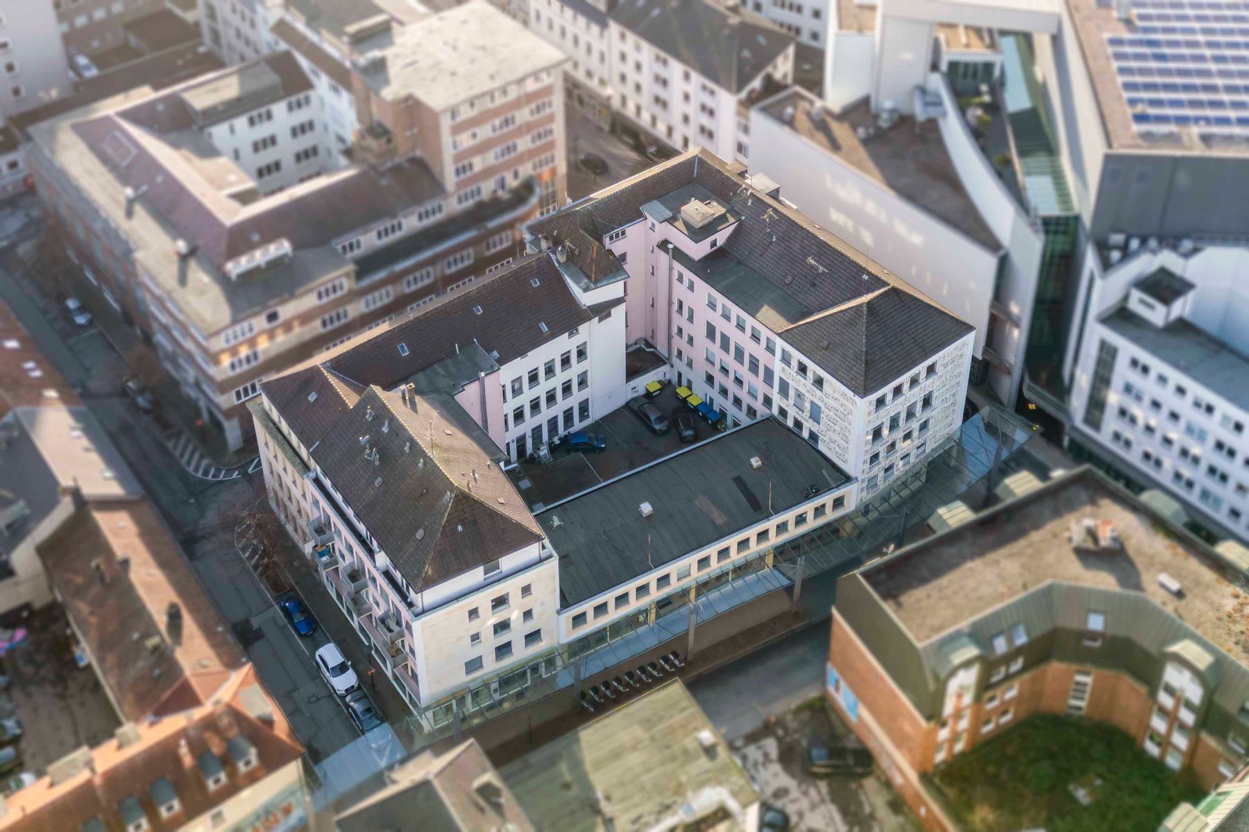 Wohn- und Geschäftshaus zum Kauf als Kapitalanlage geeignet 6.350.000 € 4.208 m²<br/>Fläche 1.630,2 m²<br/>Grundstück City - Ost Dortmund 44135