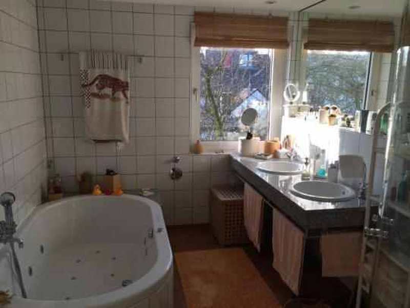 Wohnung zur Miete 700 € 4 Zimmer 135 m²<br/>Wohnfläche ab sofort<br/>Verfügbarkeit Im Mallingforst Fuhlenbrock - Wald Bottrop 46242