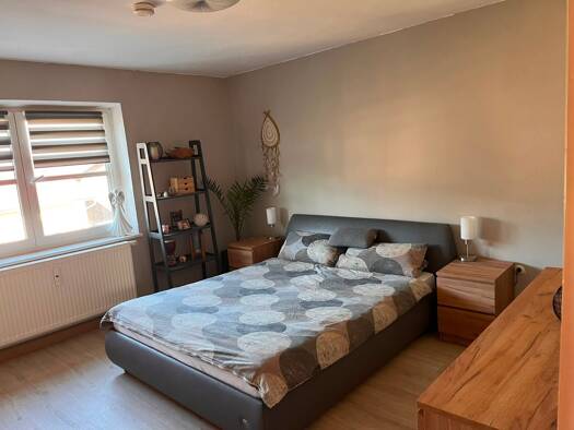 Wohnung zur Miete 350 € 3 Zimmer 66,5 m² Eichenweg Atzlern Neukirchen beim Heiligen Blut 93453