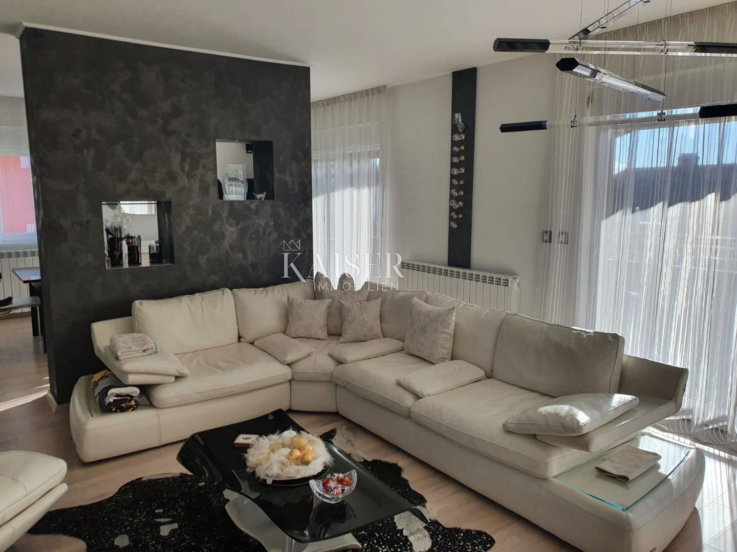 Haus zum Kauf 1.600.000 € 9 Zimmer 644 m²<br/>Wohnfläche 435 m²<br/>Grundstück Drenova