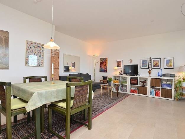 Wohnung zur Miete 1.195 € 1 Zimmer 60 m² 2. Geschoss frei ab sofort Veitshöchheim 97209