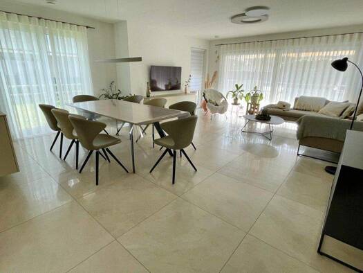 Wohnung zur Miete 1.270 € 3 Zimmer 106 m² 1. Geschoss Oberkirch 77704