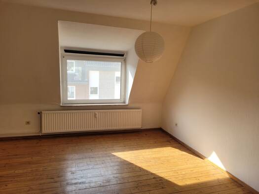 WG-Zimmer zur Miete 560 € 3 Zimmer 63 m² 3. Geschoss frei ab 01.07.2026 Brixstr. 9 Jürgensby Flensburg 24943