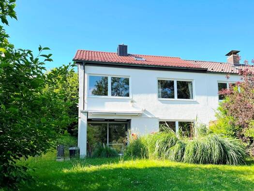 Doppelhaushälfte zur Miete 1.350 € 4 Zimmer 128 m² 400 m² Grundstück frei ab 01.10.2026 Haidenhof-Süd Passau 94036