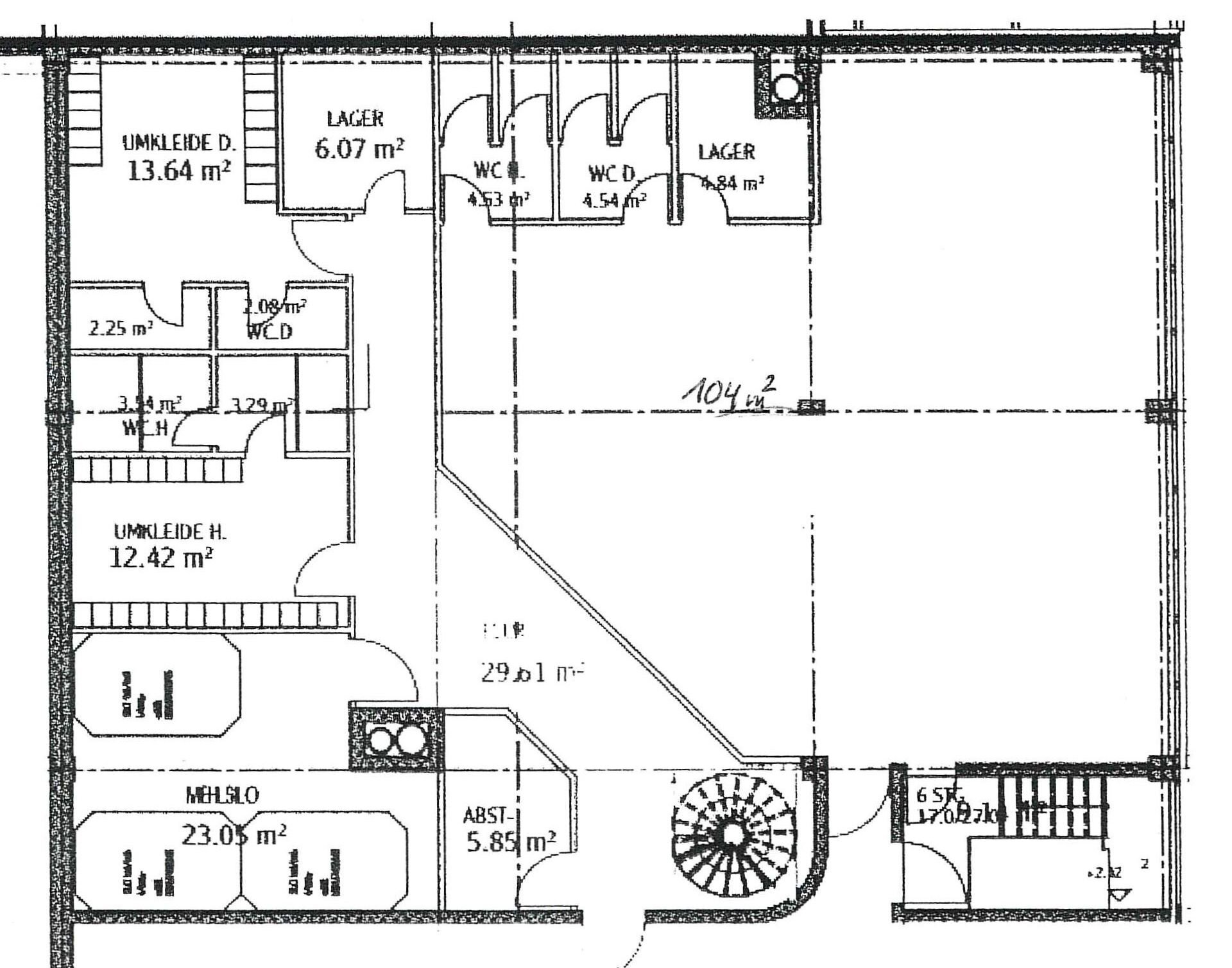 Bürofläche zur Miete 2.200 € 8 Zimmer 220 m²<br/>Bürofläche Neutraubling 93073