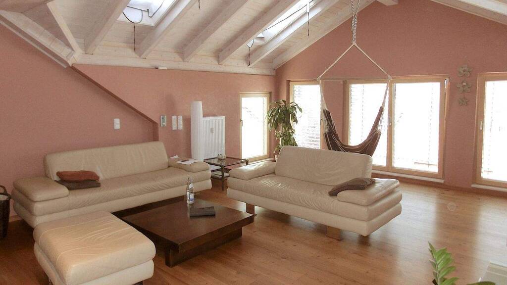 Wohnung zur Miete 525 € 7 Zimmer 150 m² Fridritt Münnerstadt 97702