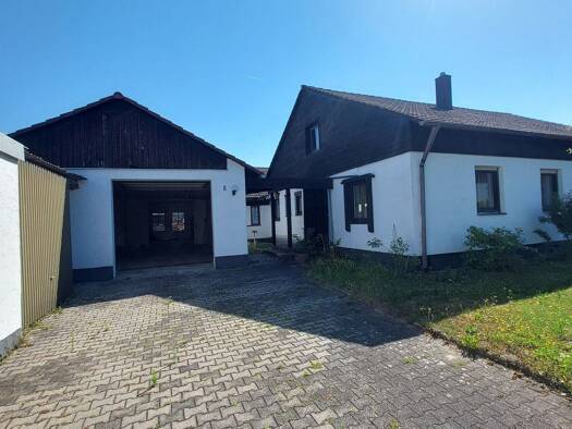 Einfamilienhaus zum Kauf 429.000 € 4 Zimmer 205 m² 1.324 m² Grundstück frei ab sofort Emmerting 84547