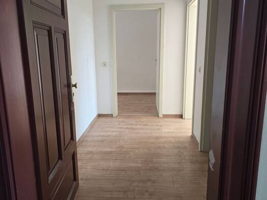 Wohnung zur Miete 510 € 2 Zimmer 43 m² Geschoss 3/4 frei ab 01.09.2026 Volkmarsdorf Ost 04315