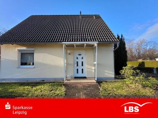 Einfamilienhaus zum Kauf 319.000 € 5 Zimmer 90 m² 522 m² Grundstück Borna 04552