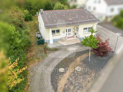 Einfamilienhaus zum Kauf 349.000 € 4 Zimmer 89 m² 889 m² Grundstück Merzbach Rheinbach 53359