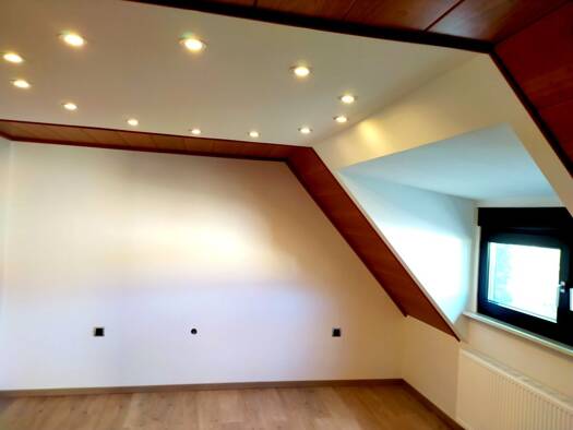 Wohnung zur Miete 803 € 4,5 Zimmer 110 m² Geschoss 2/3 frei ab 01.09.2026 Werdohl Werdohl 58791