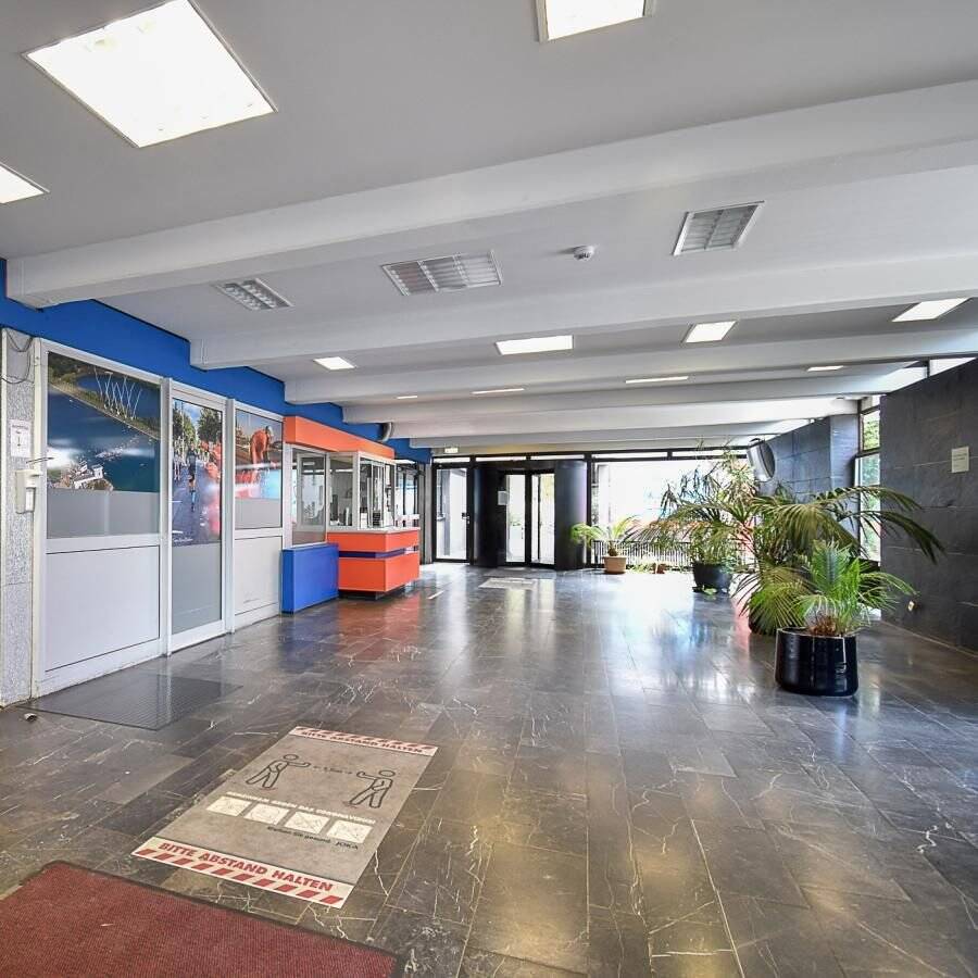 Property thumbnail 3