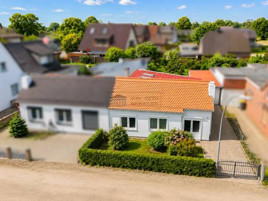 Haus zum Kauf 259.000 € 3 Zimmer 55 m² 399 m² Grundstück Elmshorn 25335