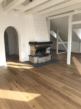 Wohnung zur Miete 700 € 3 Zimmer 102 m²<br/>Wohnfläche ab sofort<br/>Verfügbarkeit Alwinenstr. Beethovenstraße Wiesbaden 65189