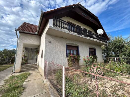Einfamilienhaus zum Kauf 180.600 € 6 Zimmer 160 m² 1.389 m² Grundstück frei ab sofort utc Murakeresztúr 8834