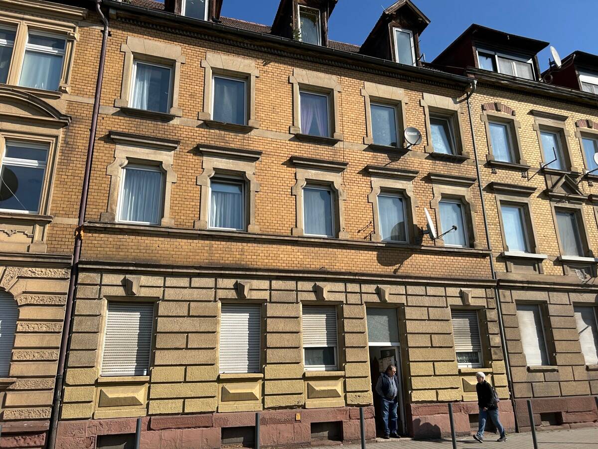 Charmantes und denkmalgeschütztes 5-Fam-Haus in Pforzheim mit Mietsteigerungspotenzial!