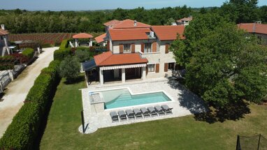 Villa zum Kauf 690.000 € 5 Zimmer 216 m² 1.092 m² Grundstück frei ab sofort Višnjan