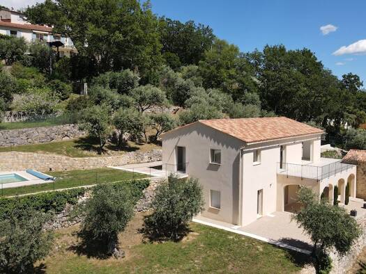 Einfamilienhaus zum Kauf 1.180.000 € 210 m² 3.259 m² Grundstück Seillans 83440