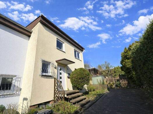 Reihenendhaus zum Kauf 359.000 € 4,5 Zimmer 110 m² 350 m² Grundstück frei ab 01.07.2026 Sinsheim 74889