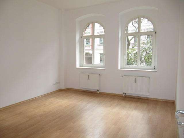 Studio zur Miete 350 € 3 Zimmer 64,6 m²<br/>Wohnfläche 3.<br/>Geschoss ab sofort<br/>Verfügbarkeit Klarastraße 40 Hilbersdorf 150 Chemnitz 09131