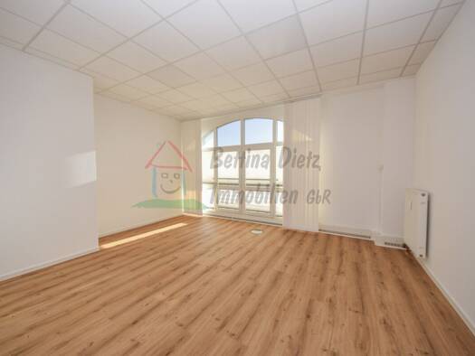 Bürogebäude zur Miete 350 € 1 Zimmer 25,8 m² Bürofläche Einsteinstraße 2 a Großwallstadt 63868
