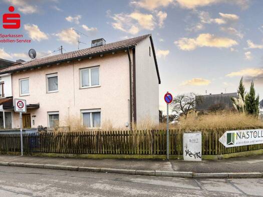Doppelhaushälfte zum Kauf 779.000 € 6 Zimmer 138 m² 420 m² Grundstück Fürstenfeldbruck 82256