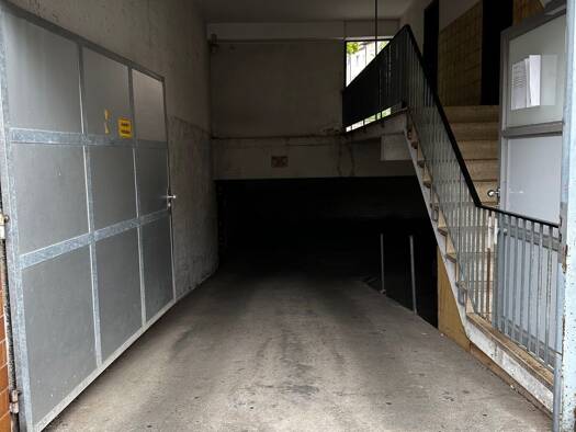 Tiefgaragenstellplatz zur Miete provisionsfrei 80 € Adelgundenstr. 6 St Johannis Nürnberg 90419