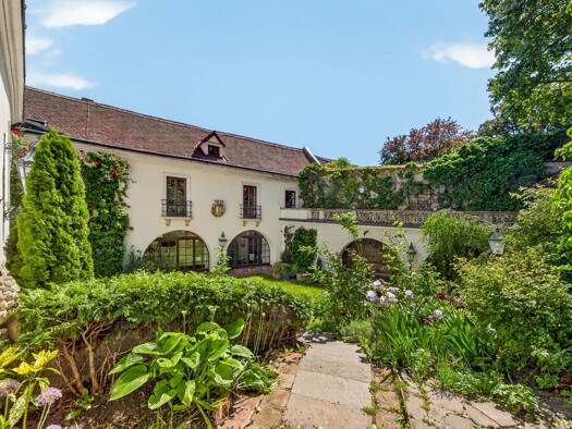 Einfamilienhaus zum Kauf 2.680.000 € 12 Zimmer 680 m² 883 m² Grundstück Klosterneuburg 3400