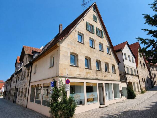 Haus zum Kauf 398.000 € 5 Zimmer 125 m² 103 m² Grundstück frei ab 31.08.2026 Altdorf Altdorf bei Nürnberg 90518