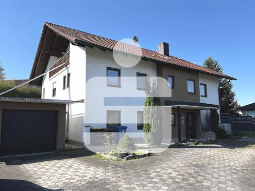 Mehrfamilienhaus zum Kauf 450.000 € 7 Zimmer 250 m² 860 m² Grundstück Simbach Simbach 94436