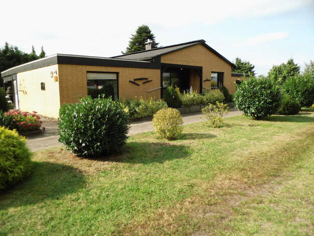 Bungalow zum Kauf provisionsfrei 295.000 € 5 Zimmer 146 m² 1.300 m² Grundstück Neu Sankt Jürgen Worpswede 27726