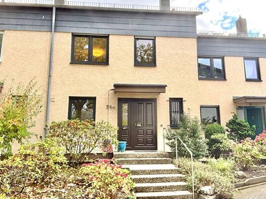 Reihenmittelhaus zur Miete 2.800 € 5 Zimmer 149 m² 174 m² Grundstück frei ab 15.10.2026 Bierstadt Wiesbaden 65191