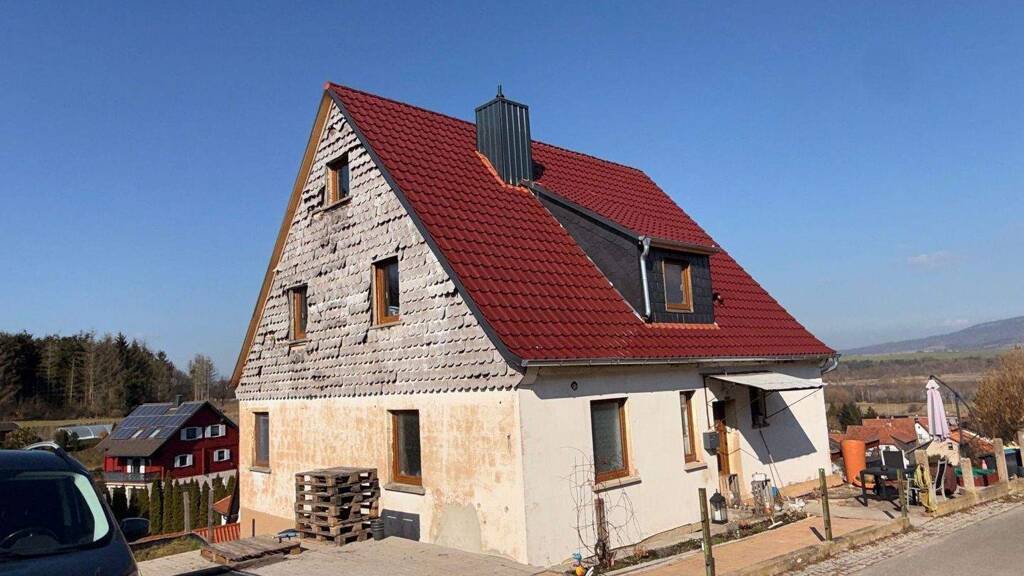 Einfamilienhaus zum Kauf 189.000 € 6 Zimmer 164,8 m² 1.000 m² Grundstück frei ab sofort Reitersgraben 11 Immelborn Barchfeld-Immelborn 36456