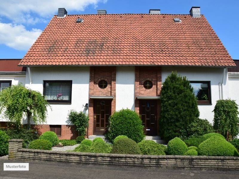 Haus – Drei Gleichen