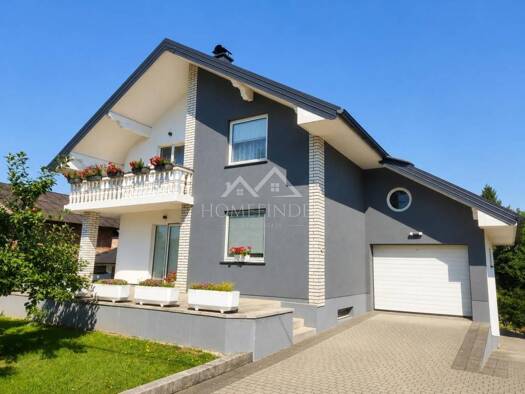 Haus zum Kauf 399.000 € 9 Zimmer 320 m² Lukarisce, Dugo Selo - Okolica Dugo Selo