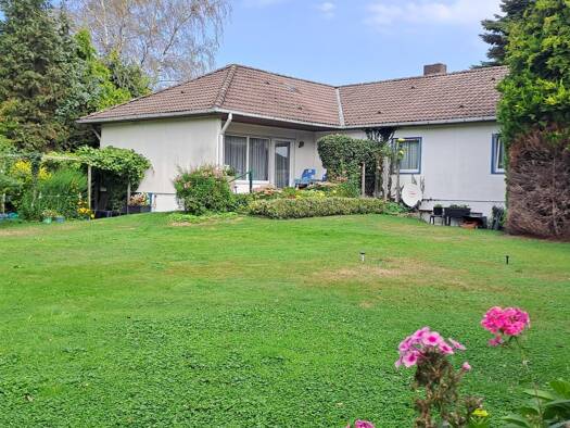 Bungalow zum Kauf 238.000 € 6 Zimmer 150 m² 2.033 m² Grundstück Meißen Minden 32423