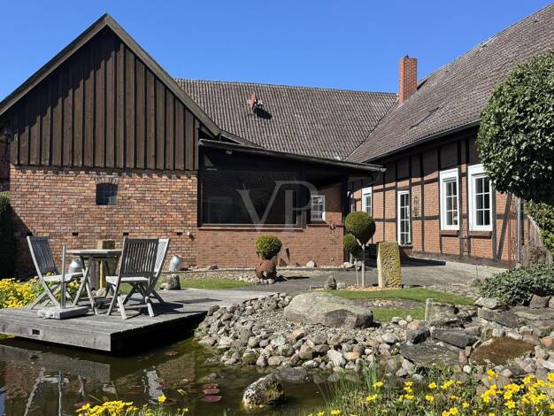 Haus zum Kauf 330.000 € 10 Zimmer 300 m² 3.000 m² Grundstück Bröckel 29356