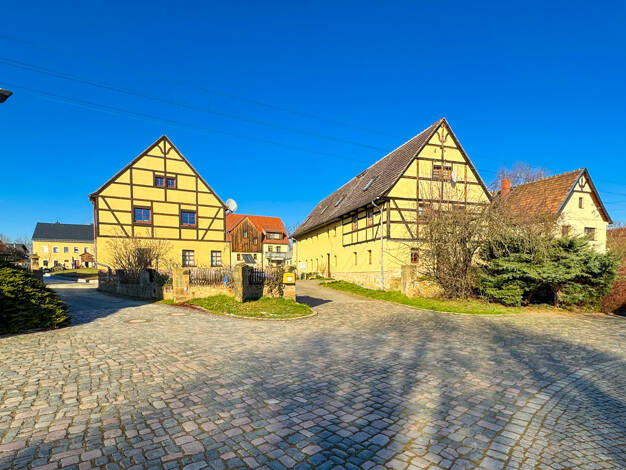 Mehrfamilienhaus zum Kauf als Kapitalanlage geeignet 1.295.000 € 980,5 m² 2.511 m² Grundstück Pirna Pirna / Pratzschwitz 01796